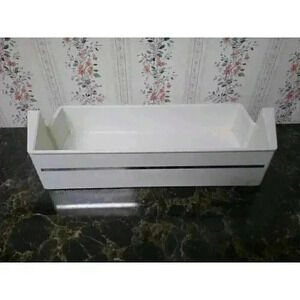 GE REFRIGERATOR DOOR BIN SHELF PART#162D3548 1